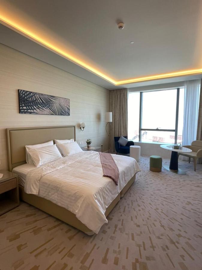 Palm Tower Palm Jumeirah Dubai Bagian luar foto